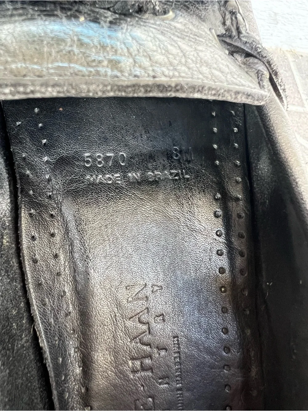 Men’s 8 Cole Haan Black Leather Loafers